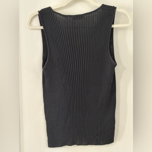 RODIKA PARIS | Black v neck tank, viscose blend, ribbed detail, size small - Picture 5 of 5